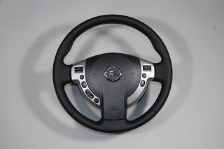 Перетяжка руля Ниссан натуральной кожей вставки перфорация